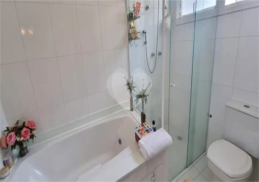 SOBRADO MOBILIADO DE 199,0 M² COM 02 SUITES, 04 VAGAS E PISCINA PARA VENDA NO JARDIM VIRGINIA BIANCA