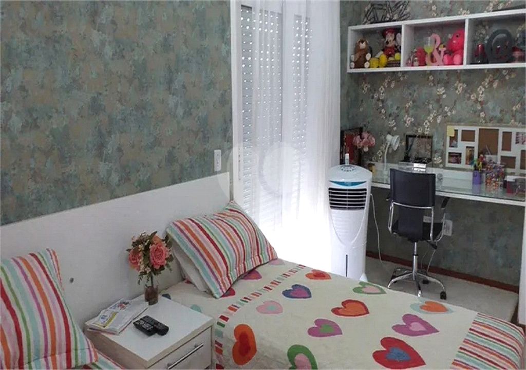 SOBRADO MOBILIADO DE 199,0 M² COM 02 SUITES, 04 VAGAS E PISCINA PARA VENDA NO JARDIM VIRGINIA BIANCA