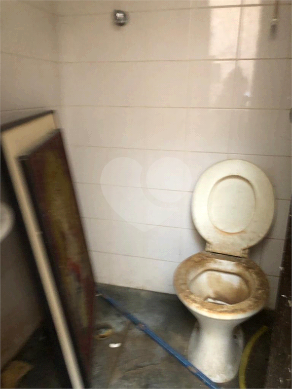 Sobrado à venda com 3 quartos, 212m² - Foto 18