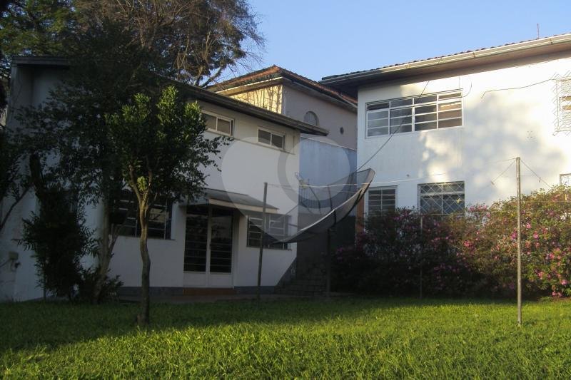 Casa à venda com 3 quartos, 375m² - Foto 13