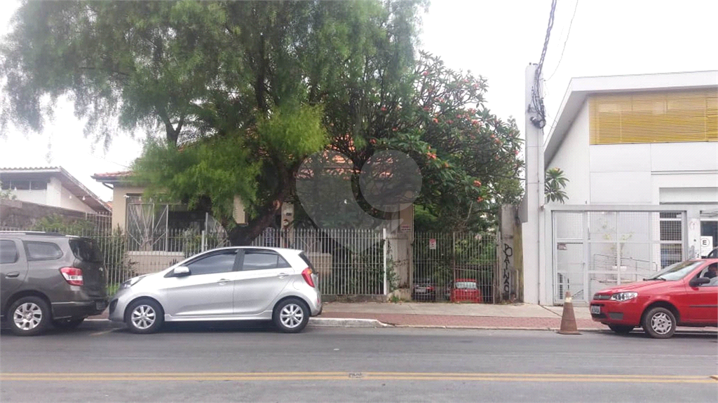 CASA TÉRREA em JARDIM FLORESTA