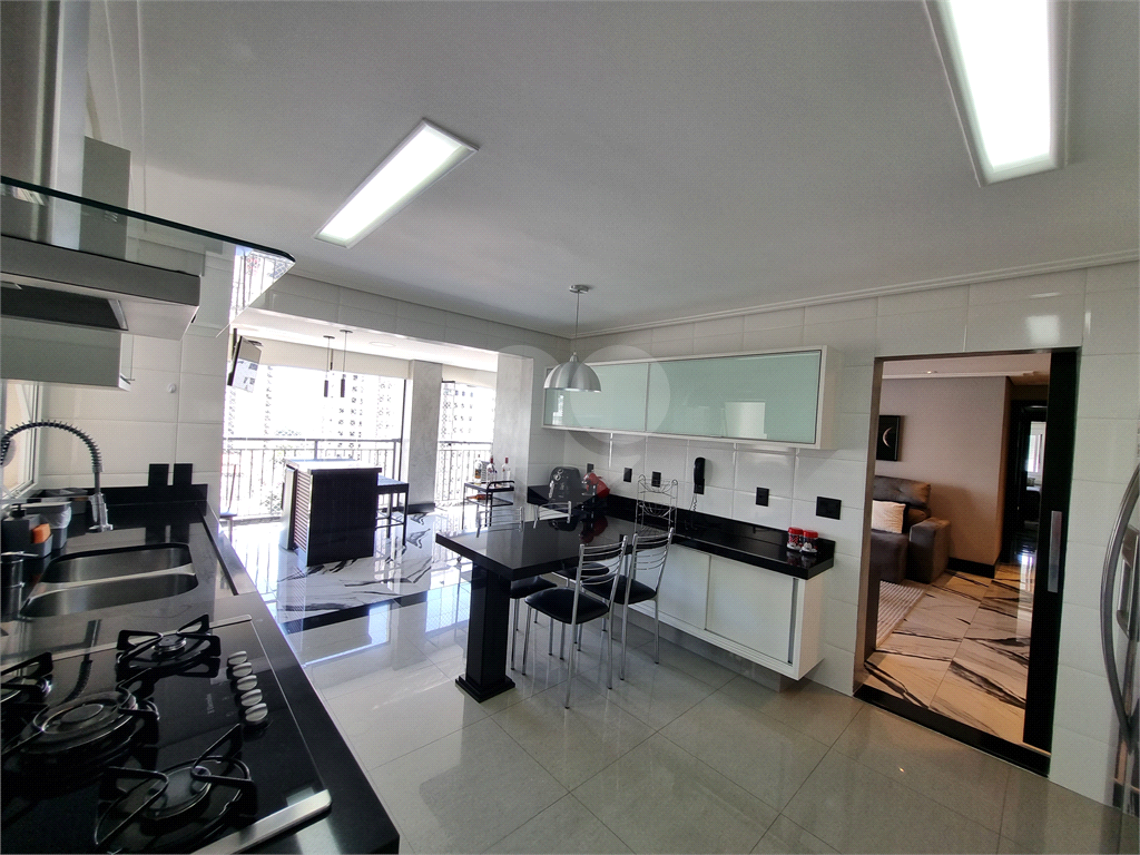 Apartamento de alto padrão  para venda na Santa Teresinha 