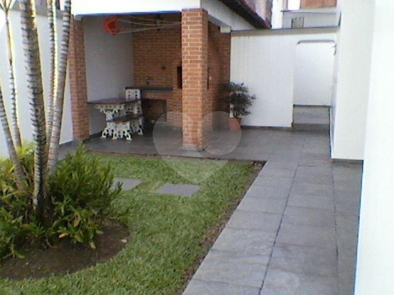 Sobrado à venda com 3 quartos, 260m² - Foto 18