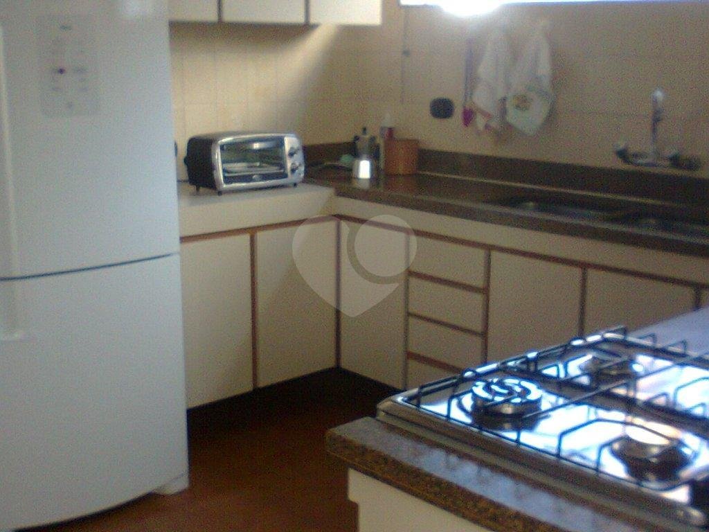 Sobrado à venda com 3 quartos, 260m² - Foto 33