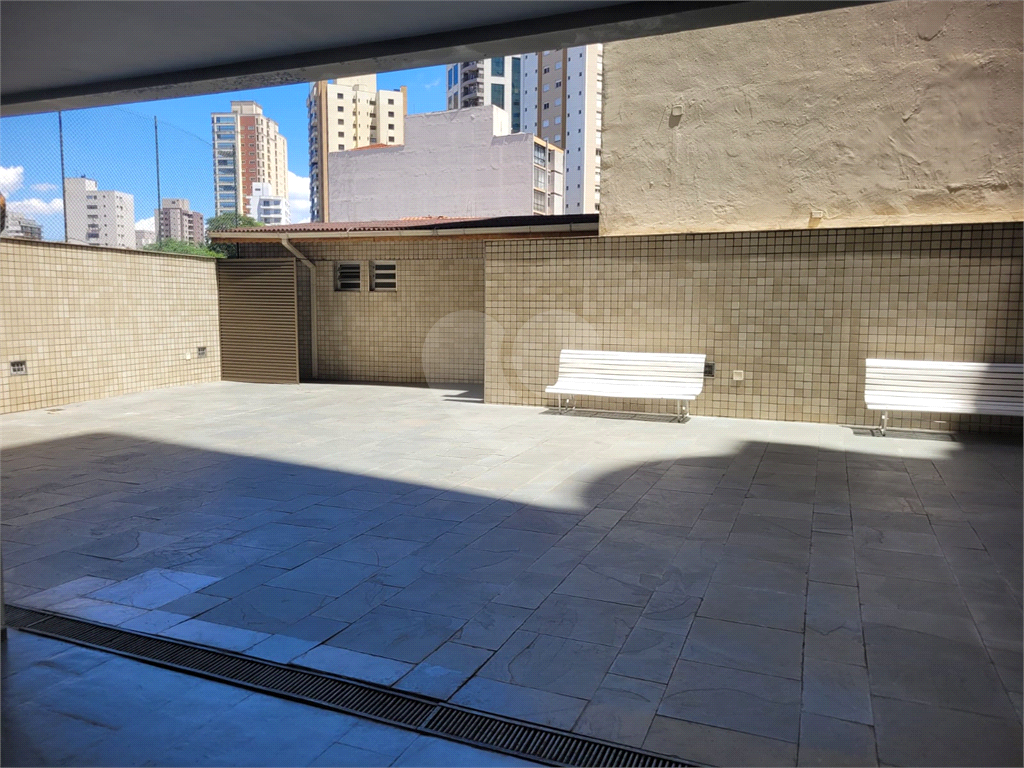 APARTAMENTO em SANTANA