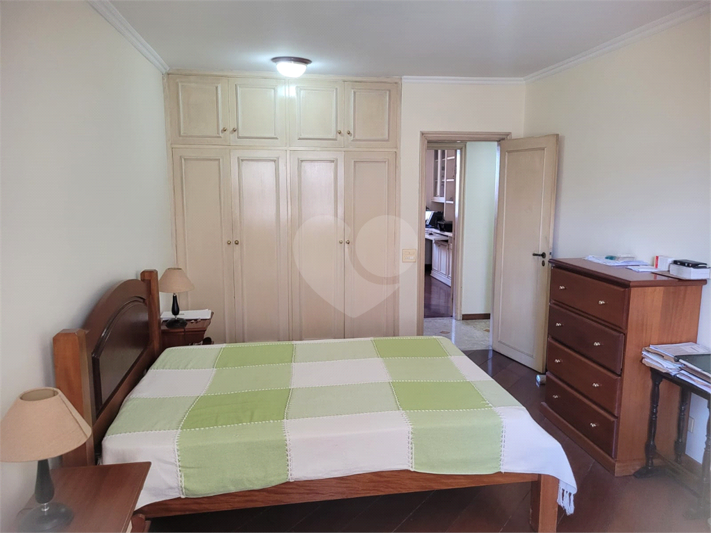 APARTAMENTO em SANTANA