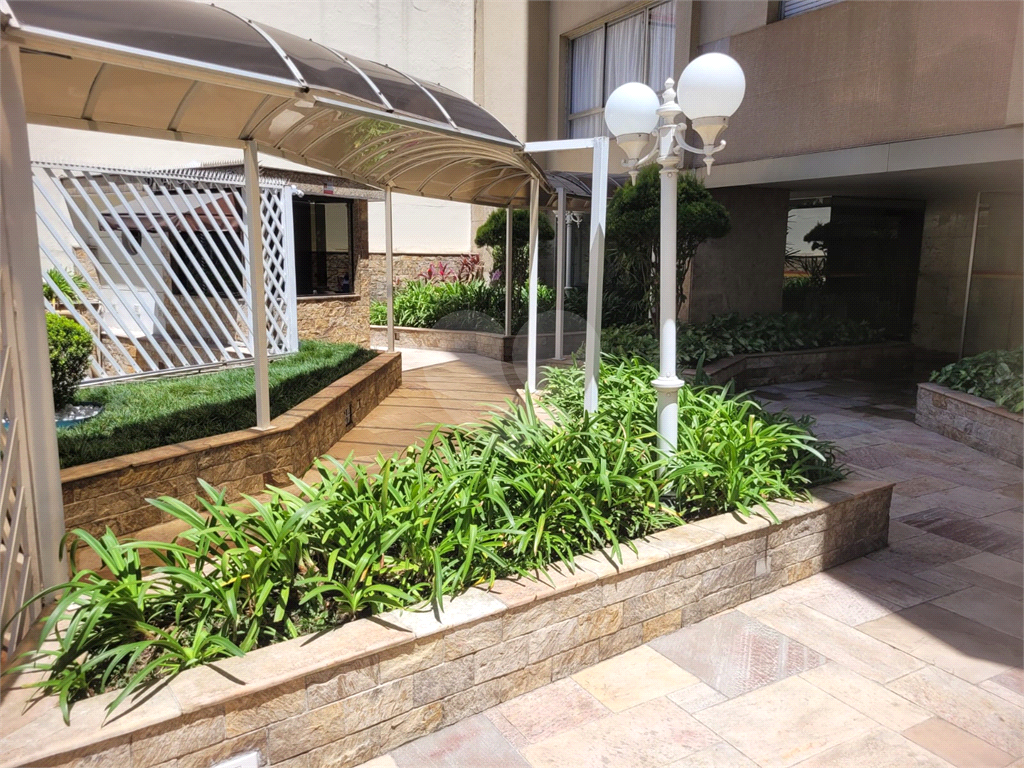 APARTAMENTO em SANTANA