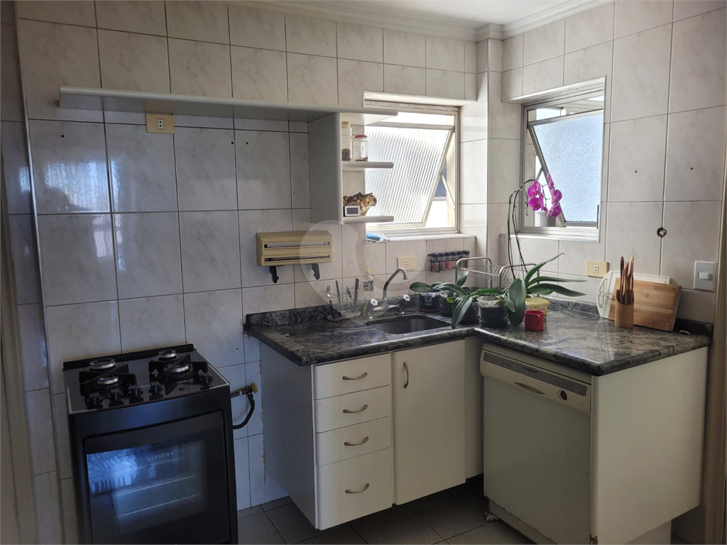APARTAMENTO em SANTANA
