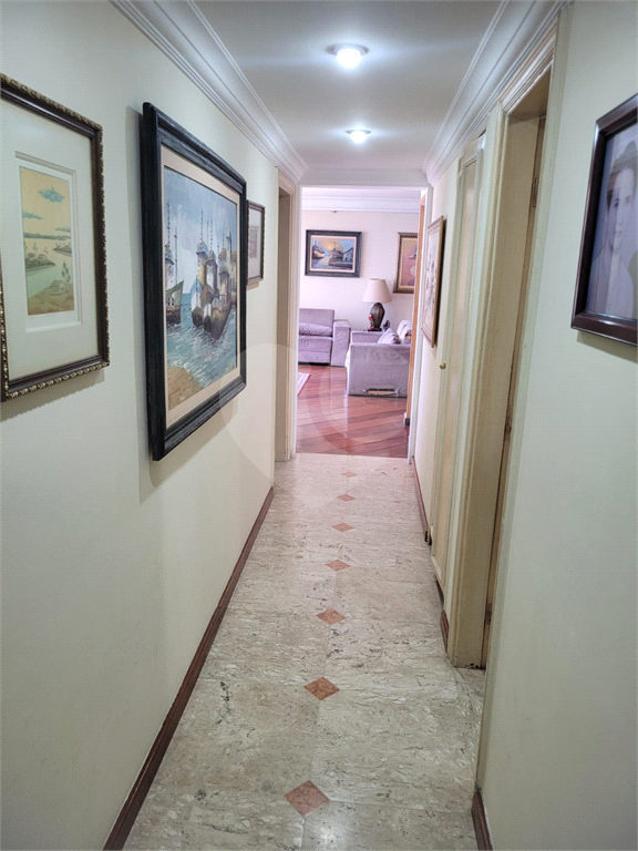 APARTAMENTO em SANTANA