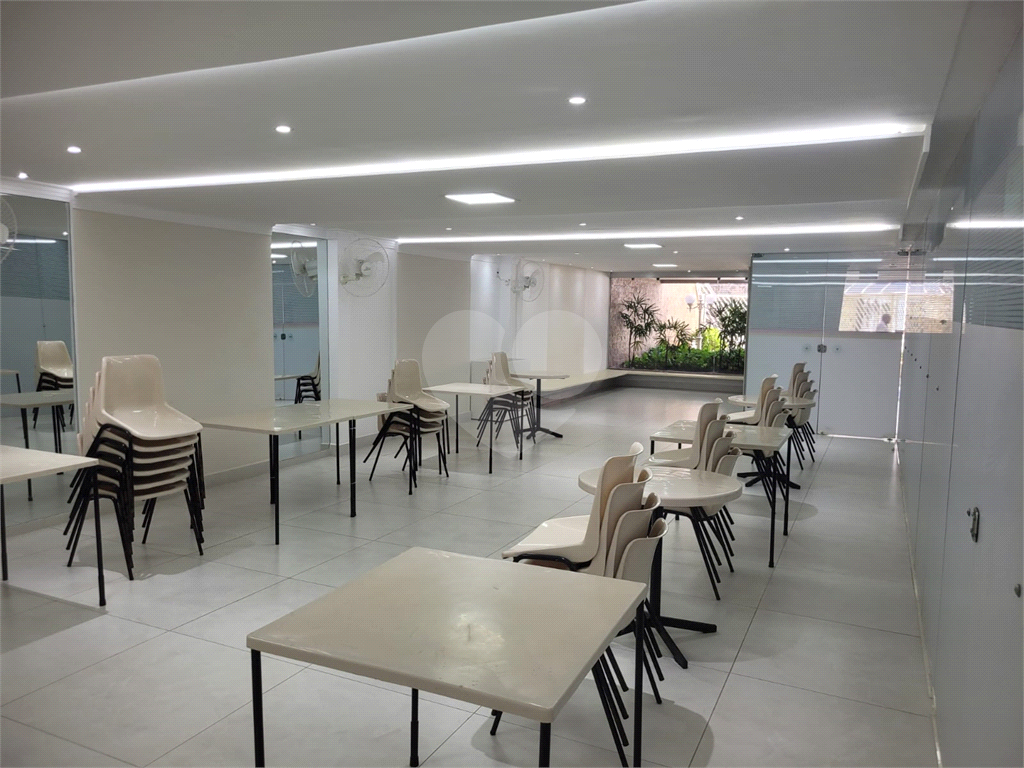 APARTAMENTO em SANTANA