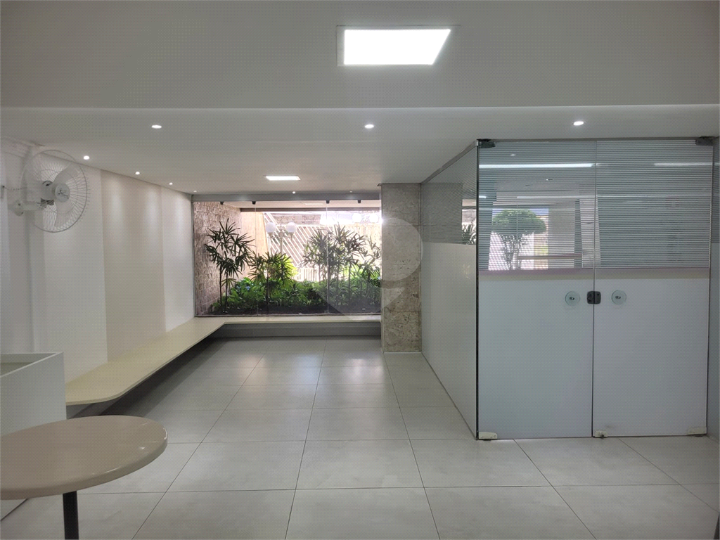 APARTAMENTO em SANTANA