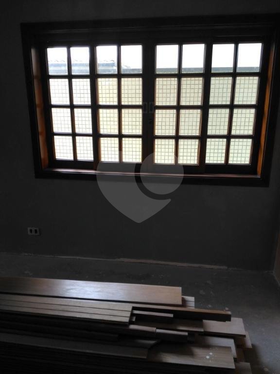 Sobrado à venda com 3 quartos, 250m² - Foto 18