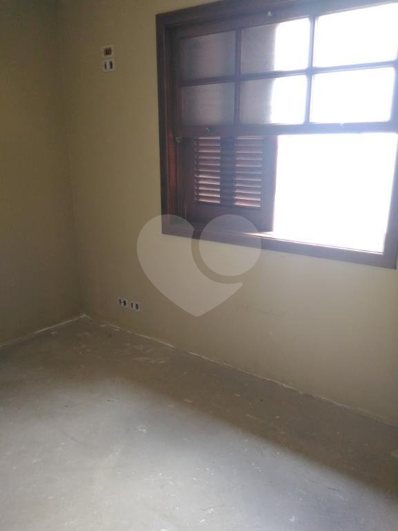 Sobrado à venda com 3 quartos, 250m² - Foto 38