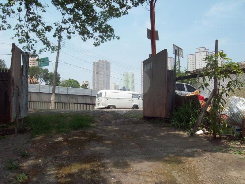 TERRENO COM 736M2 A VENDA NA PARADA INGLESA - PRÓXIMO AO METRÔ
