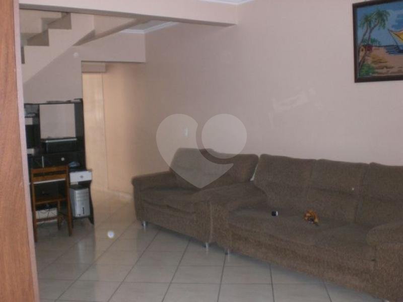 Sobrado à venda com 3 quartos, 220m² - Foto 25