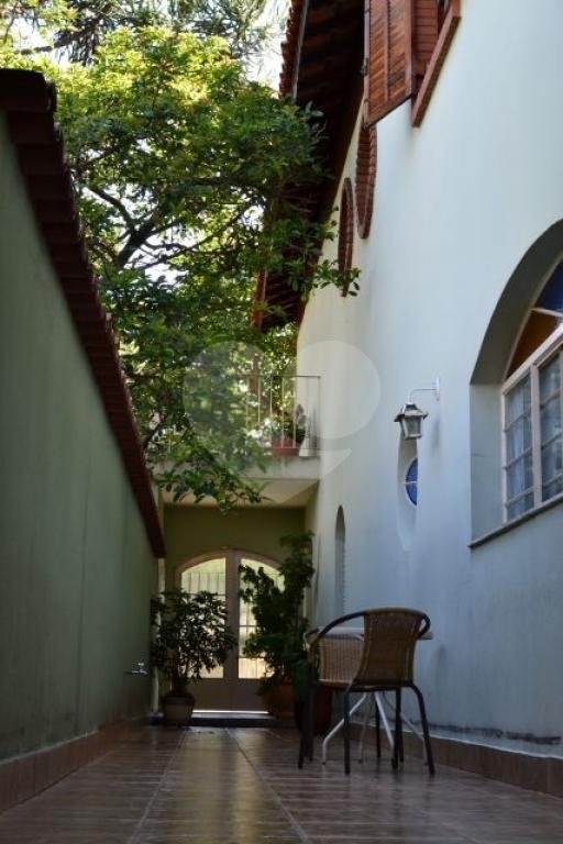 SOBRADO MARAVILHOSO A VENDA NA PARADA INGLESA - ENTRE OS METRÔS PARADA INGLESA E TUCURUVI