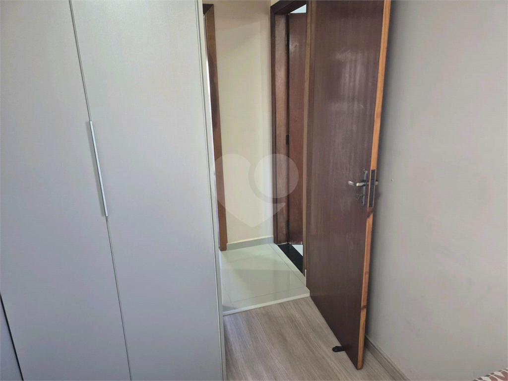 Sobrado lindo em Condominio Fechado