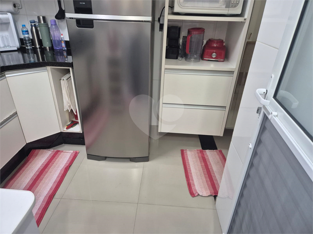 Sobrado lindo em Condominio Fechado