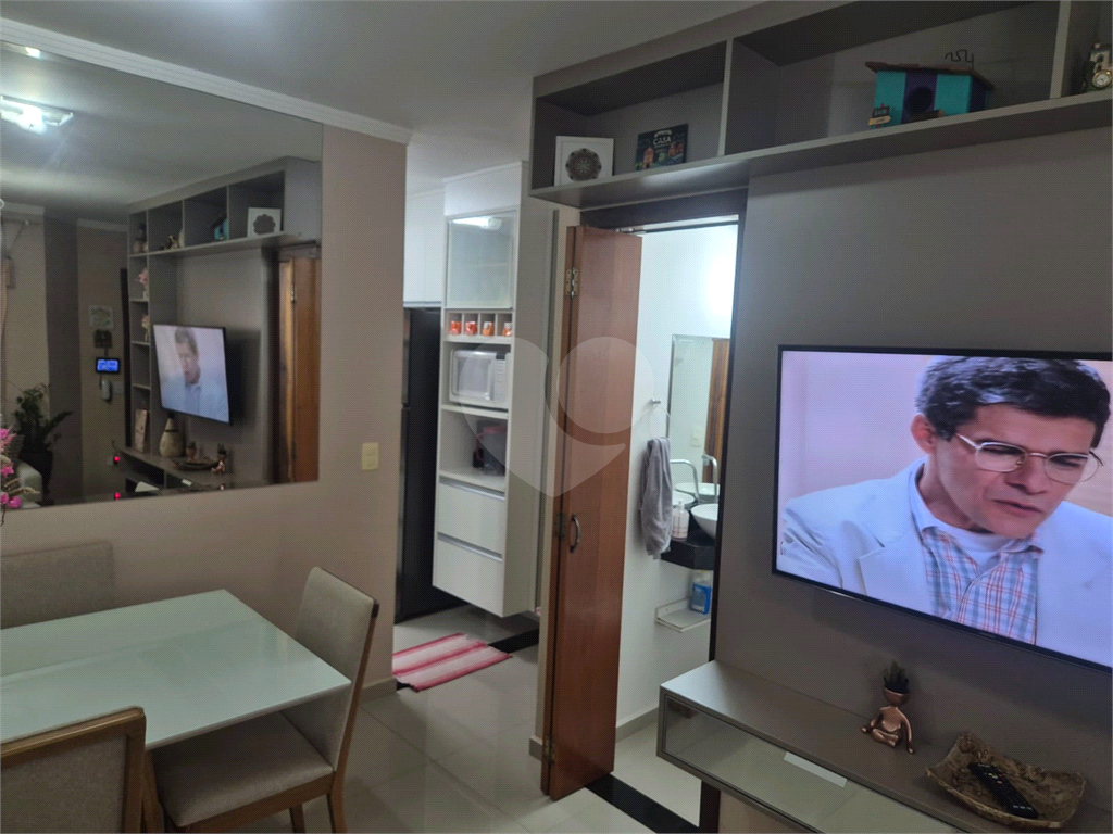 Sobrado lindo em Condominio Fechado