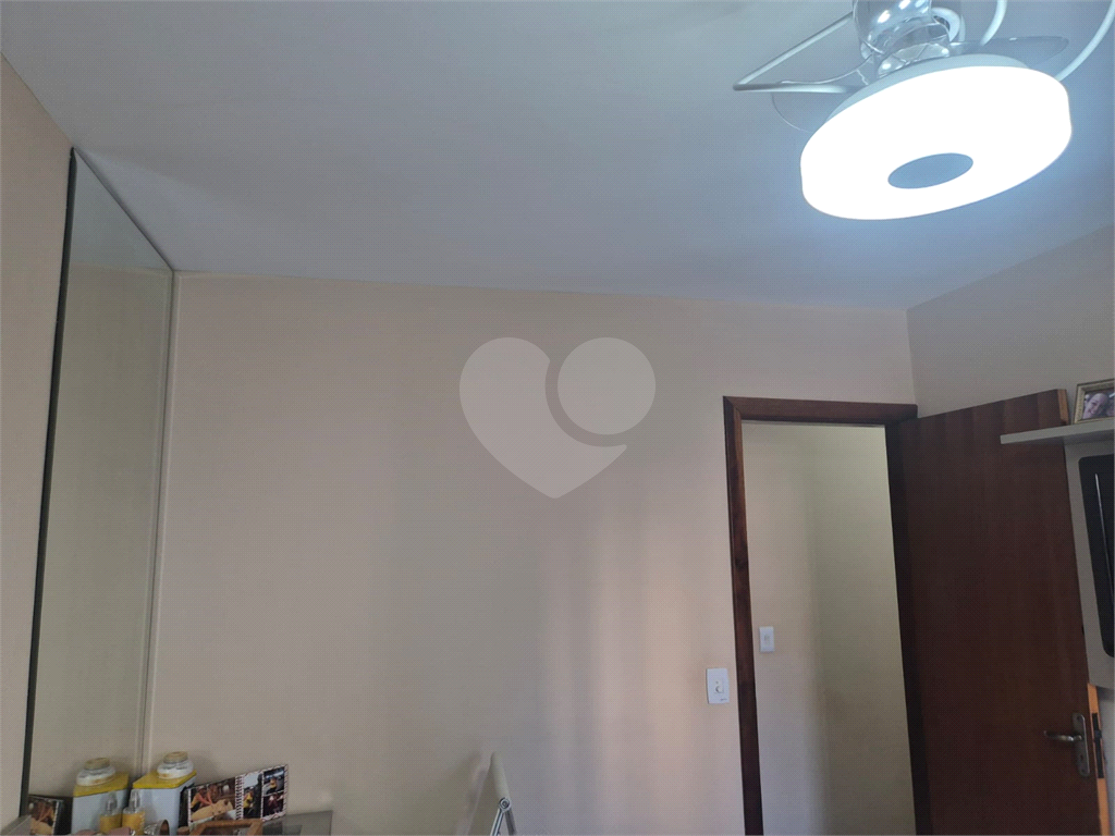 Sobrado lindo em Condominio Fechado
