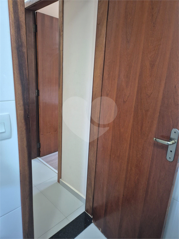 Sobrado lindo em Condominio Fechado