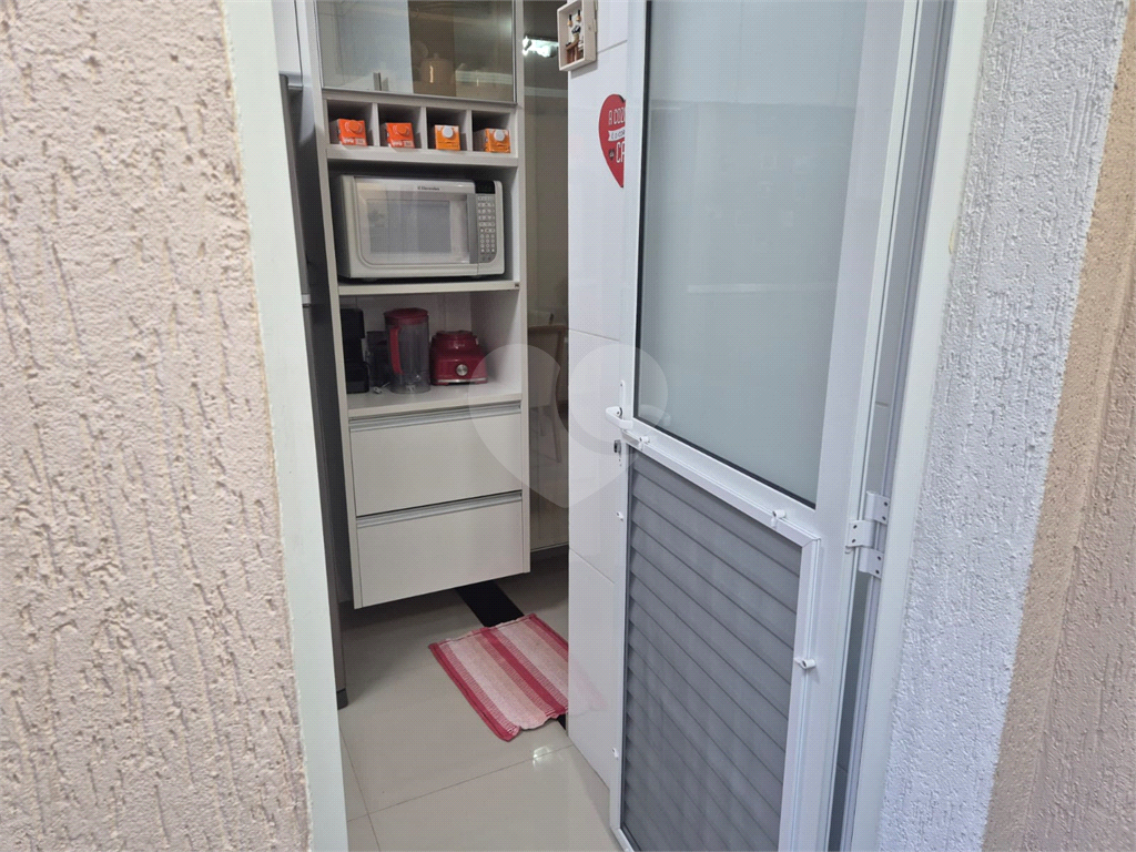 Sobrado lindo em Condominio Fechado