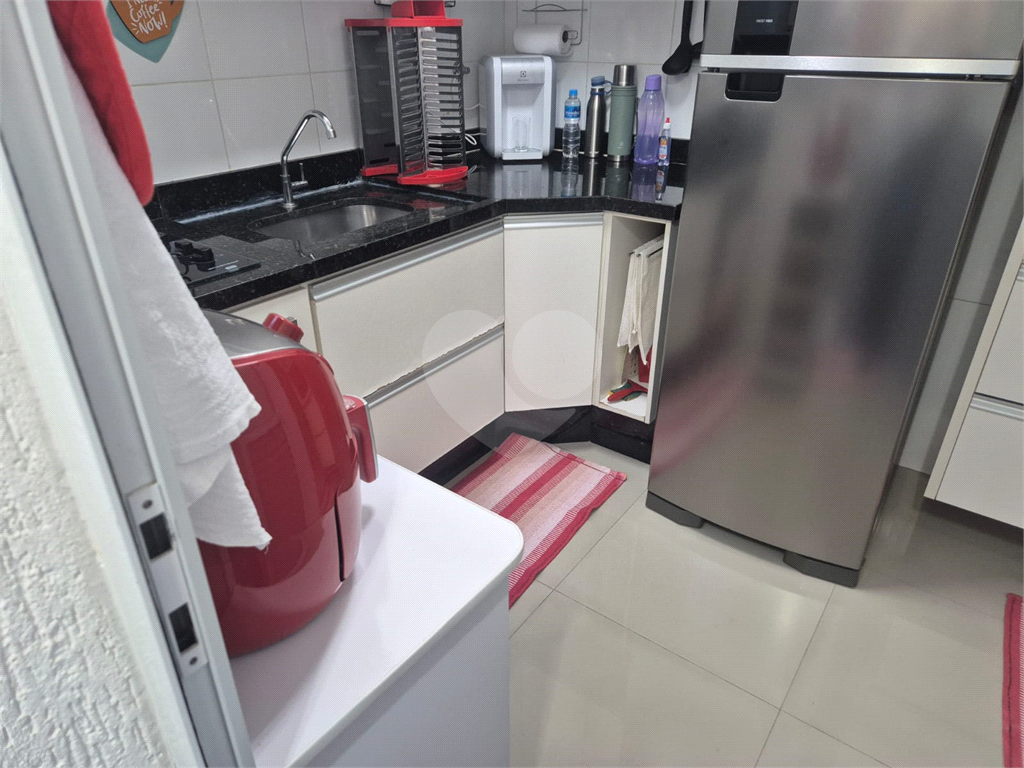 Sobrado lindo em Condominio Fechado