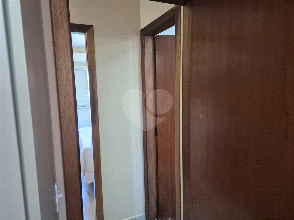 Sobrado lindo em Condominio Fechado