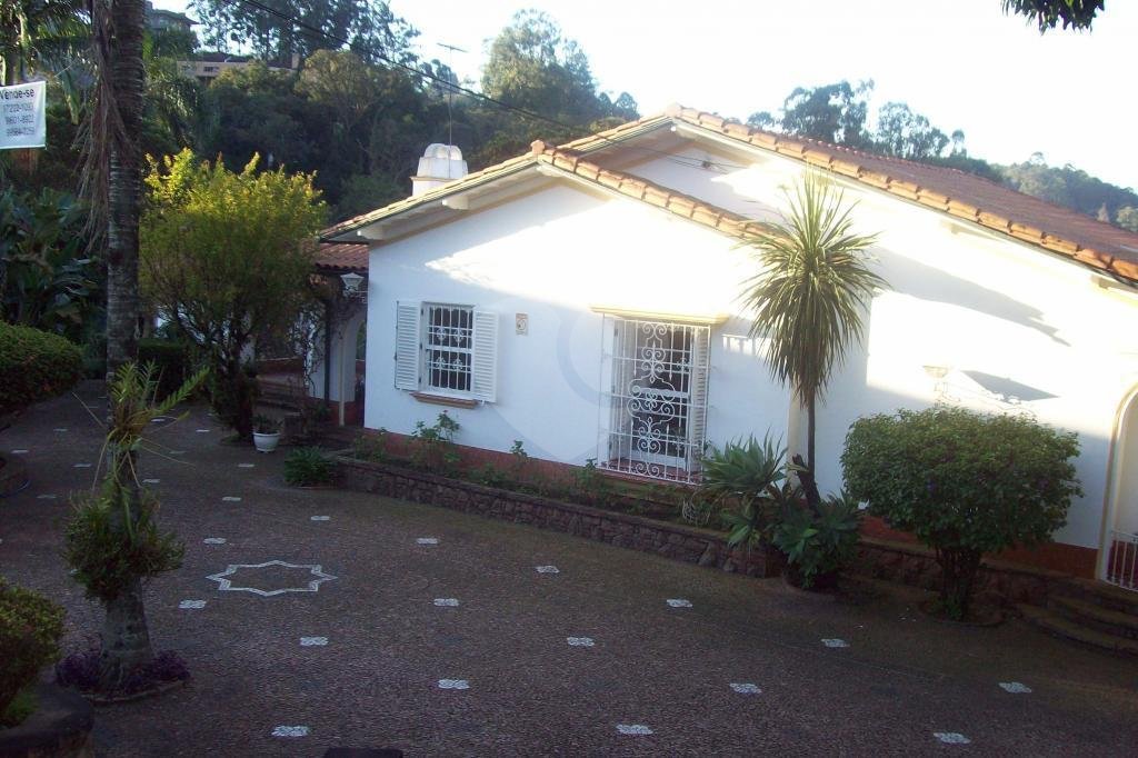 casa colonial 2.400 metros quadrados quintal