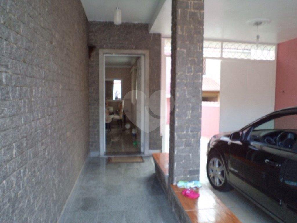 Sobrado à venda com 4 quartos, 300m² - Foto 16