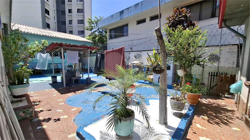 Terreno à venda com 3 quartos, 213m² - Foto 7
