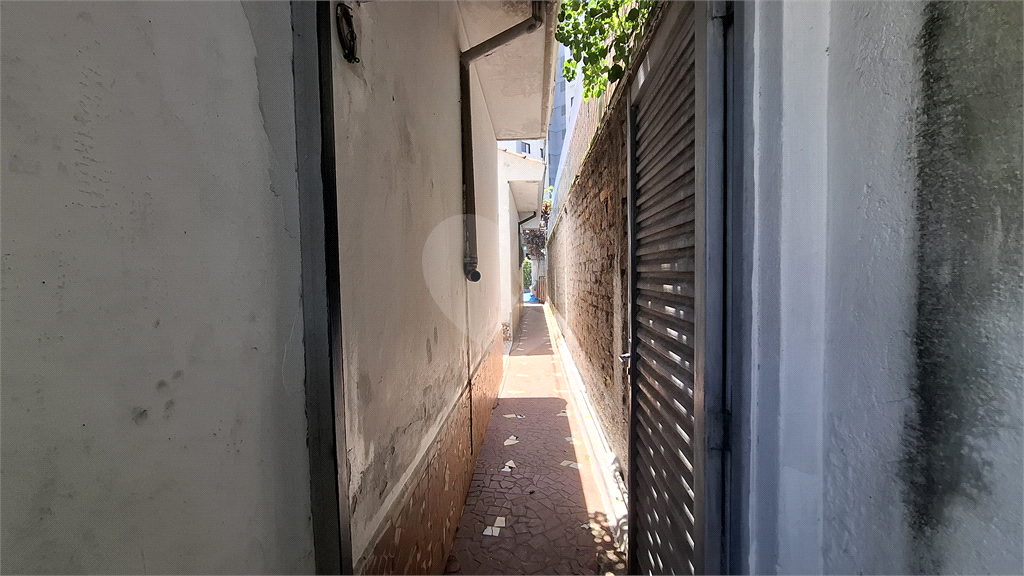 Terreno à venda com 3 quartos, 213m² - Foto 17