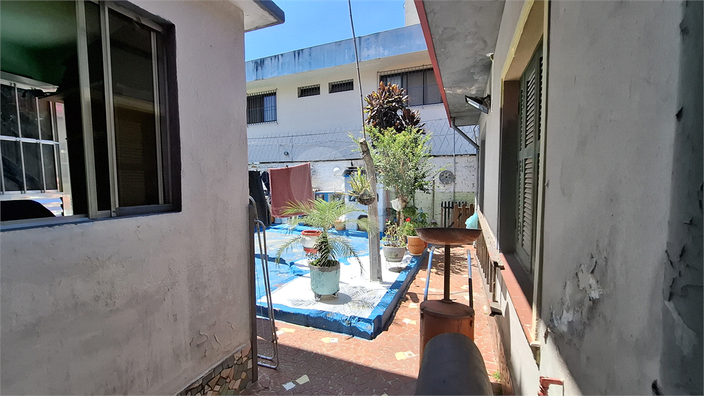 Terreno à venda com 3 quartos, 213m² - Foto 6