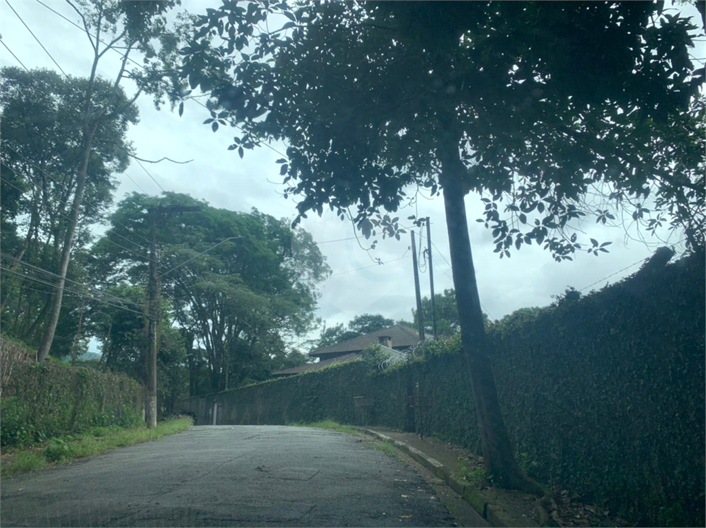 Terreno no pé da Serra da Cantareira em condominio