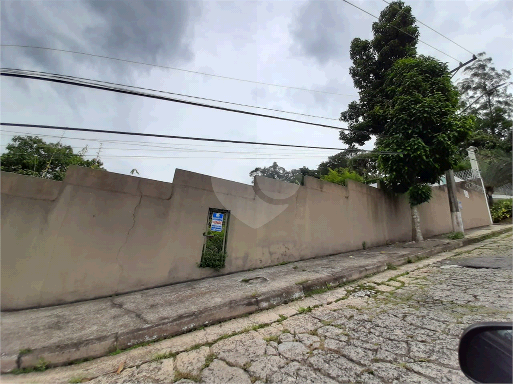 Terreno no pé da Serra da Cantareira em condominio
