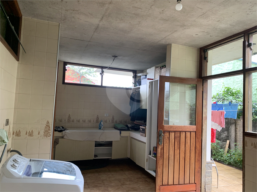 Sobrado à venda com 4 quartos, 550m² - Foto 11