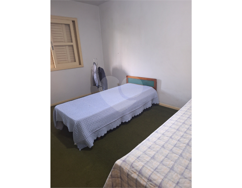 Sobrado maravilhoso à venda no Tremembé - 5 suítes e 4 vagas de garagem.