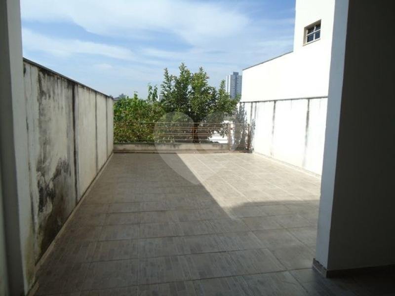 SOBRADO em VILA MAZZEI