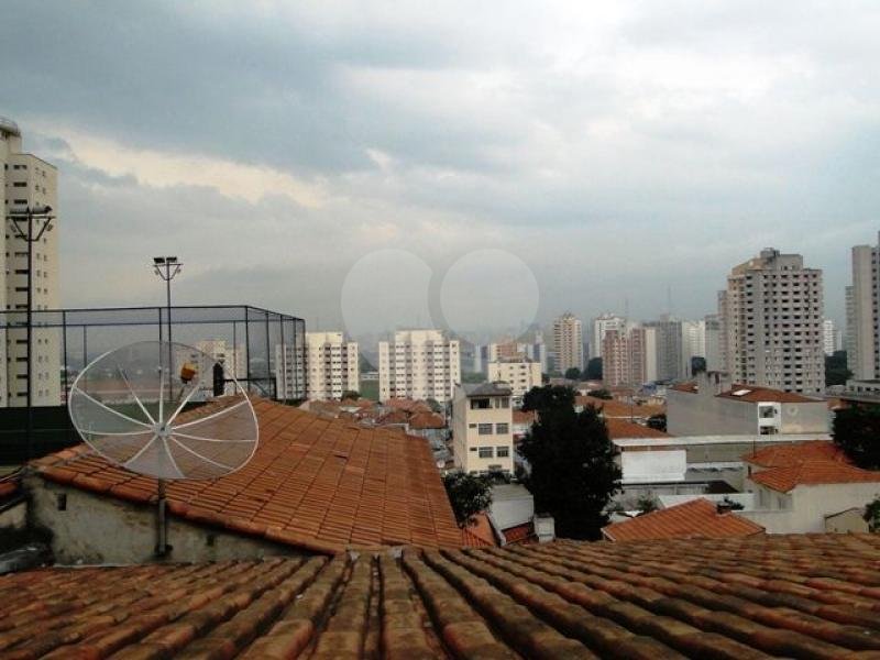 Sobrado à venda com 8 quartos, 300m² - Foto 24