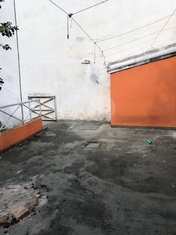 Sobrado Santa Teresinha | 4 Dormitórios (1 Suíte) | 500m² | Excelente Localização