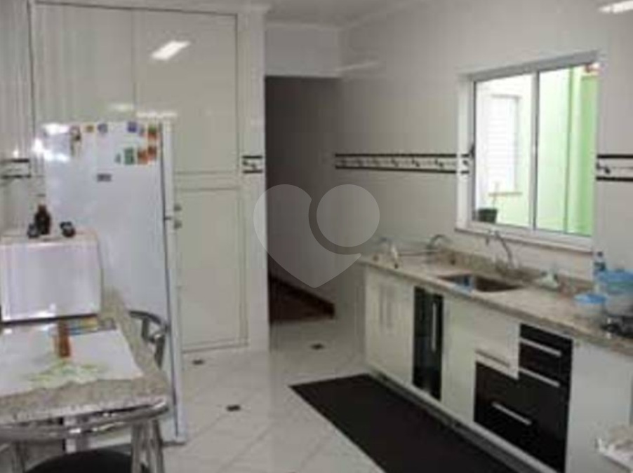 Sobrado Santa Teresinha | 4 Dormitórios (1 Suíte) | 500m² | Excelente Localização