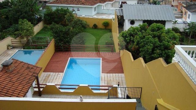 SOBRADO MARAVILHOSO A VENDA NO HORTO FLORESTAL - 3 DORMS (1 SUÍTE), PISCINA, SF E 6 VAGAS DE GARAGEM