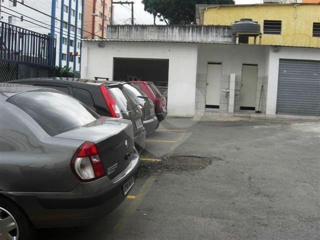 Prédio comercial na Vila Nova Cachoeirinha