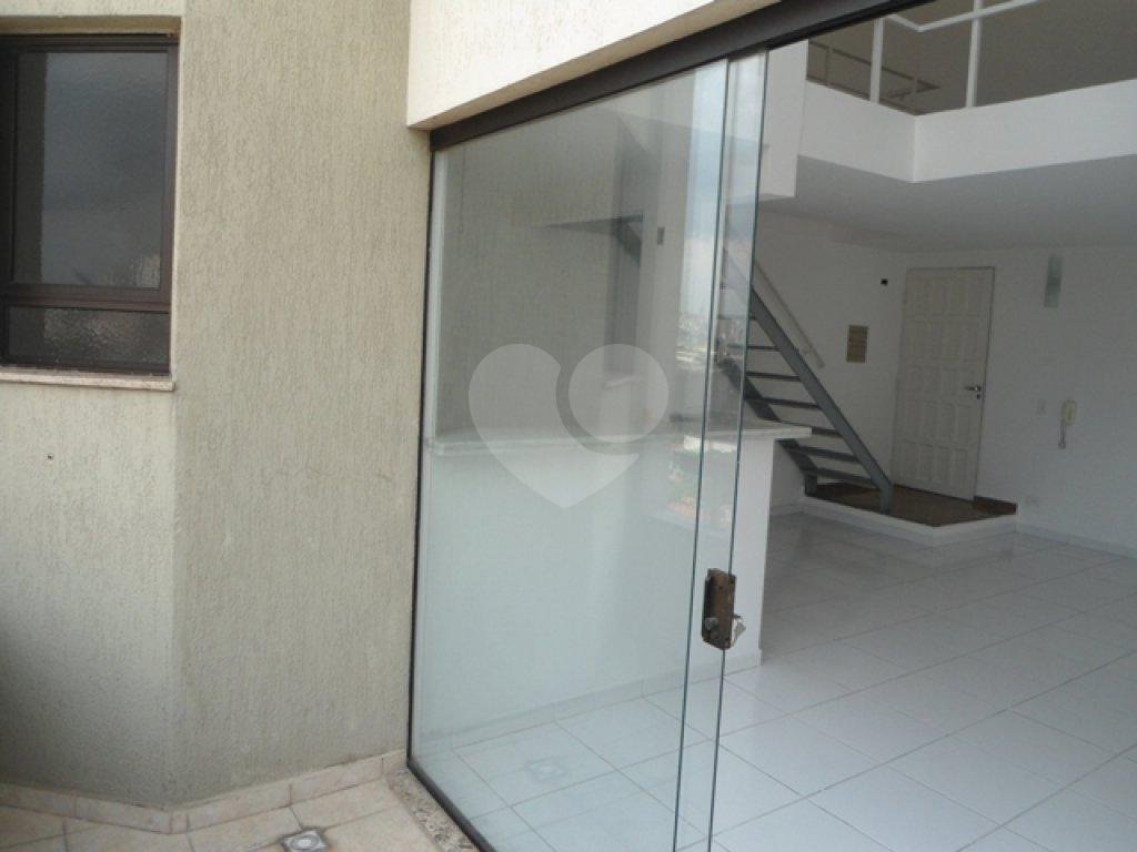 APARTAMENTO em CASA VERDE
