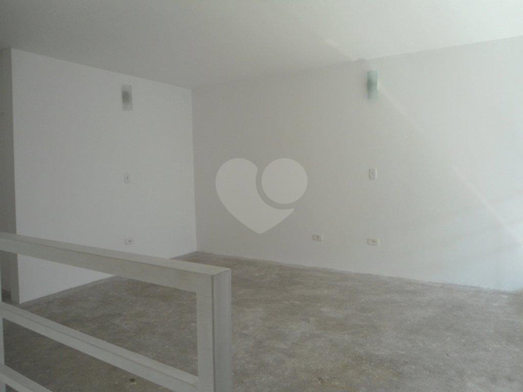 APARTAMENTO em CASA VERDE