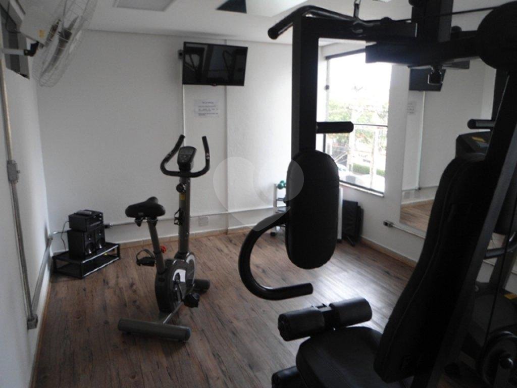 APARTAMENTO em CASA VERDE