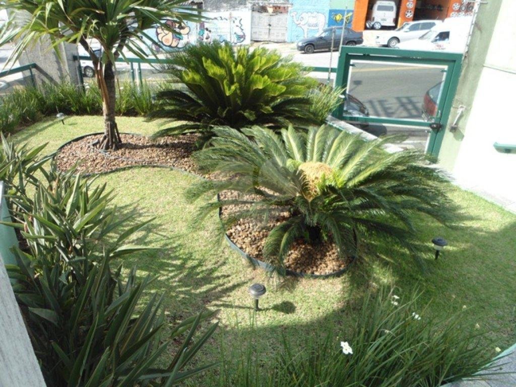 APARTAMENTO em CASA VERDE