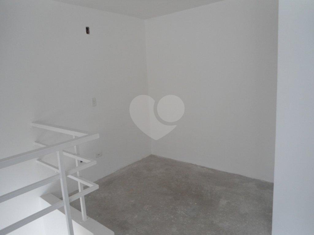 APARTAMENTO em CASA VERDE