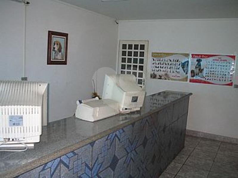 PRÉDIO INTEIRO em TUCURUVI