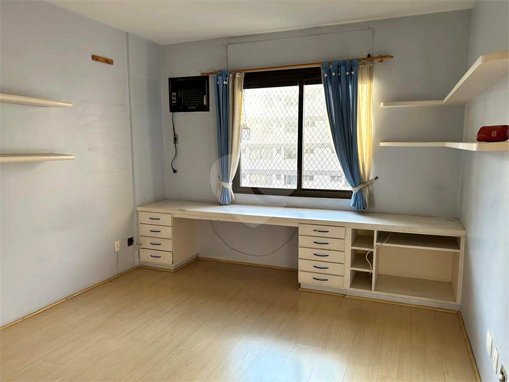 Oportunidade Única: Amplo Apartamento de 354m² no Coração de Santana!